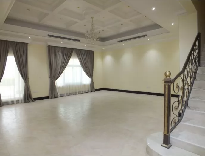 yerleşim Hazır Mülk 6 Yatak Odası F/F Müstakil Villa  kiralık içinde Al Sadd , Doha #8156 - 1  image 